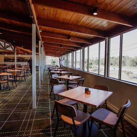 Wallaby Hotel Mudgeeraba Экстерьер фото
