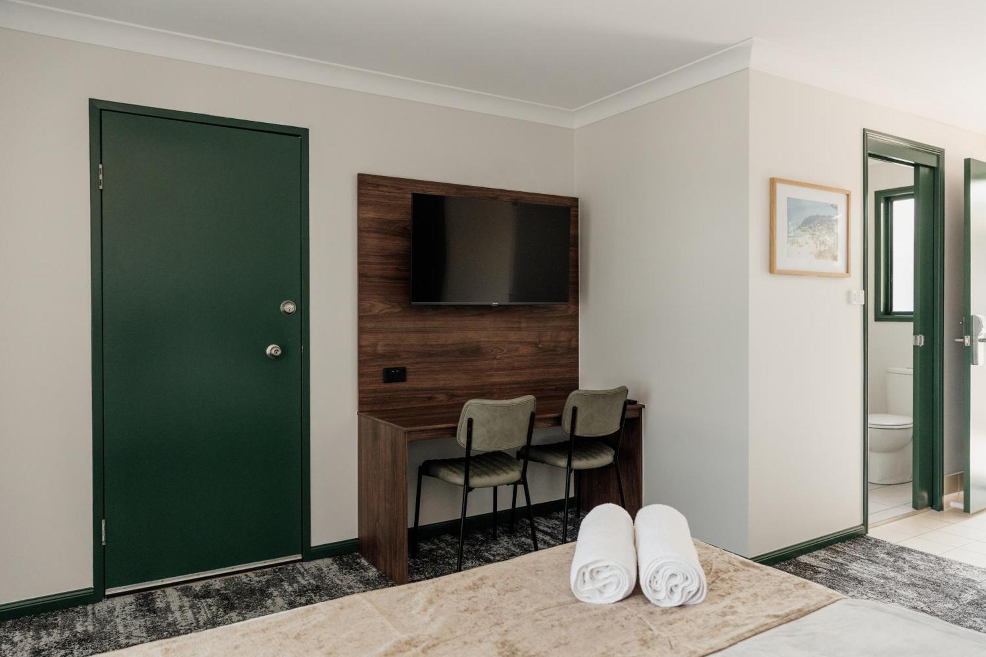 Wallaby Hotel Mudgeeraba Экстерьер фото