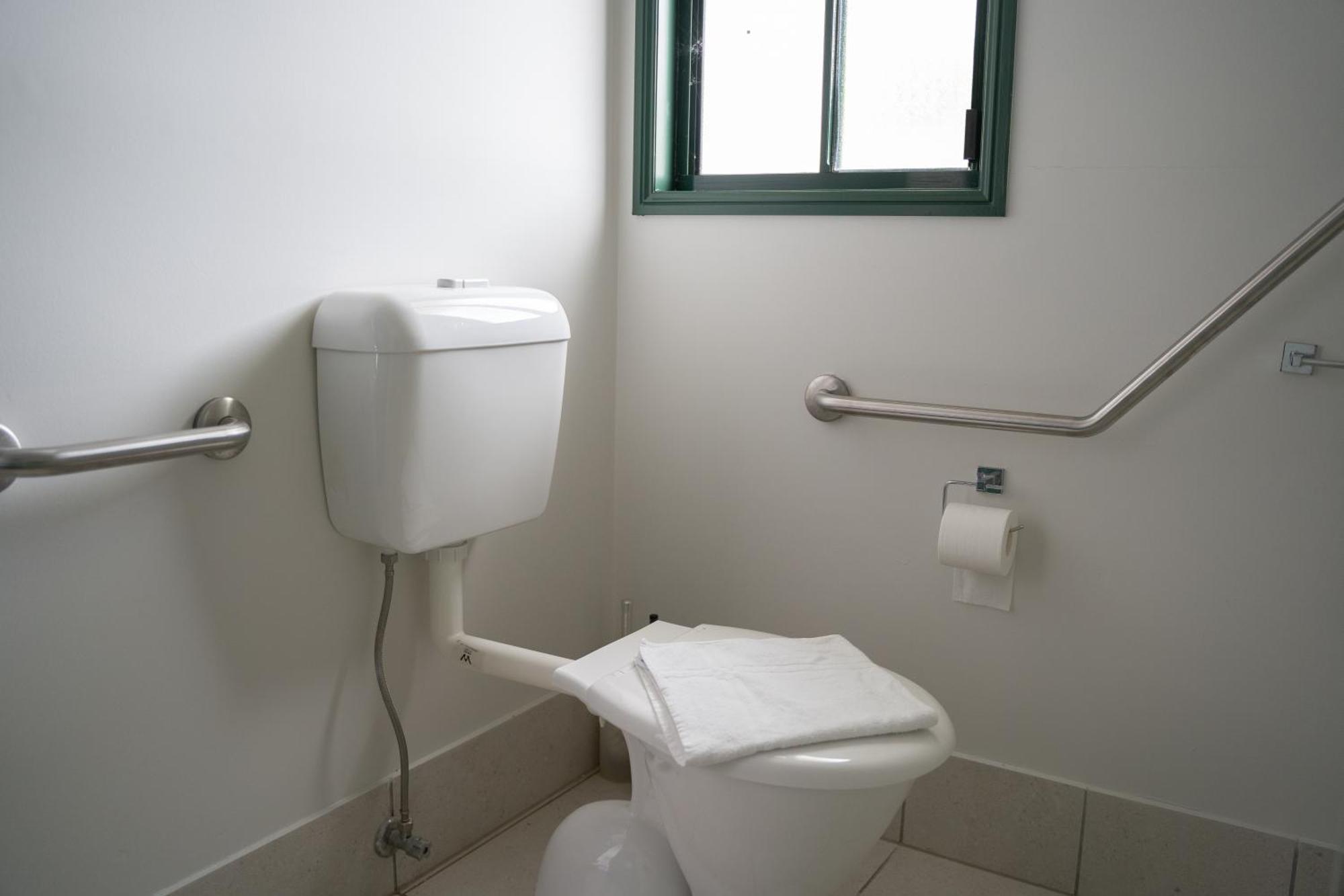 Wallaby Hotel Mudgeeraba Экстерьер фото